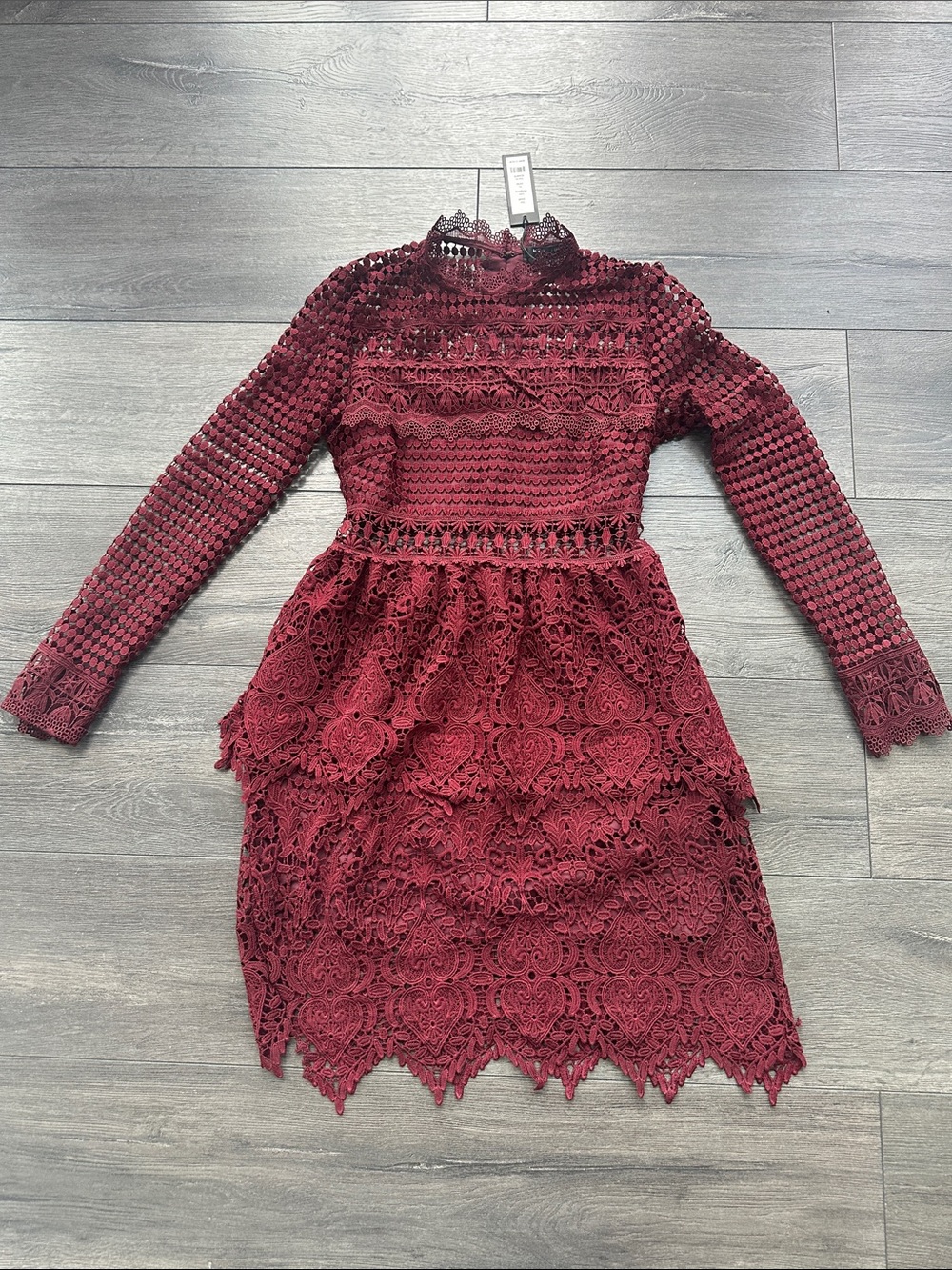 Romeo & Juliet Couture Burgundy Long-Sleeve Lace Dress